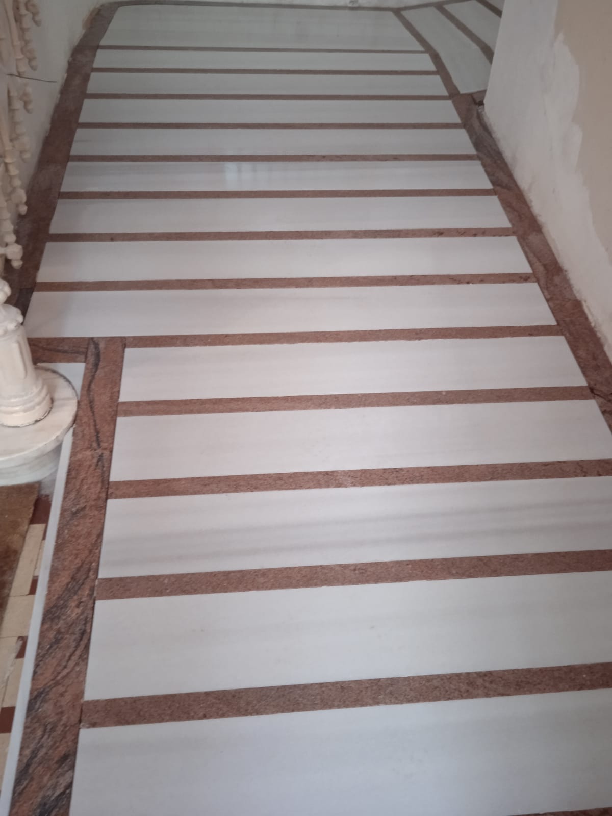 Cambio de plaquetas en suelo interior (1)